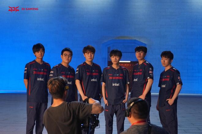 幕后因素 幕后因素