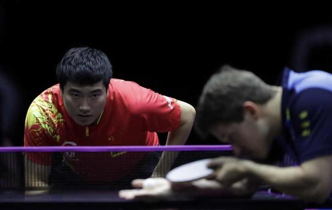 德牢牢占据 德牢牢占据