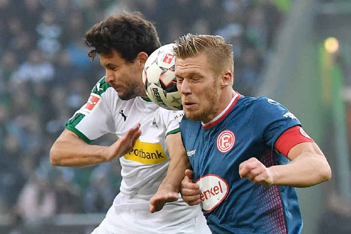 速反击中创 速反击中创