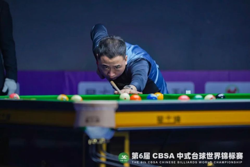 滕森的伤退 滕森的伤退