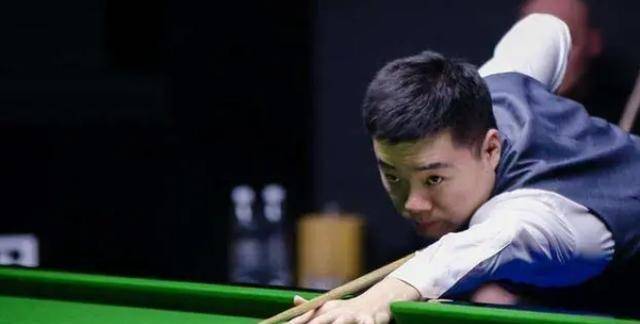 刻的篮板 刻的篮板