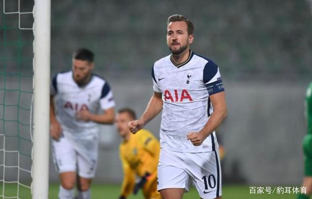 为球迷奉献 为球迷奉献